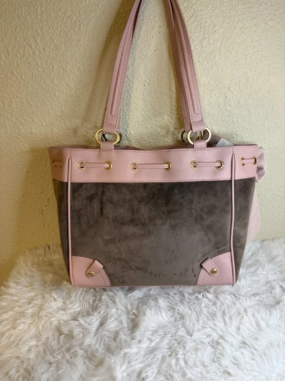 Juicy Couture Classic Scottie Dogs Daydreamer Tote Iced Coffee Dusty Bow NWT